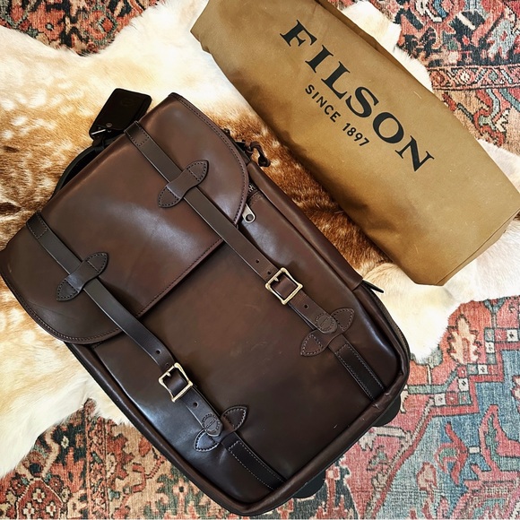 Filson Bags Filson Leather Brass Weatherproof Rolling Medium Carry On Sierra Suitcase Bag